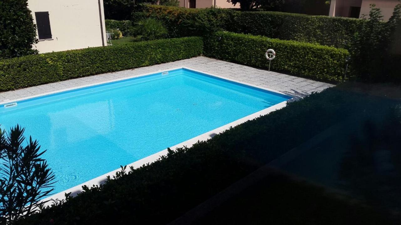 Pangsapuri 50 m² dengan 1 bilik tidur dan 1 bilik mandi peribadi di Santa Maria di Lugana Sirmione Luaran gambar